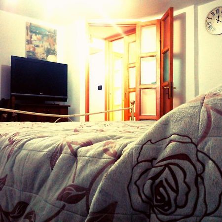 Bed & Breakfast A Capua Adiacente Al Duomo - Il Vicolo Екстериор снимка