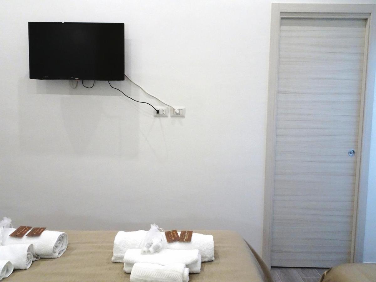 Bed & Breakfast A Capua Adiacente Al Duomo - Il Vicolo Екстериор снимка