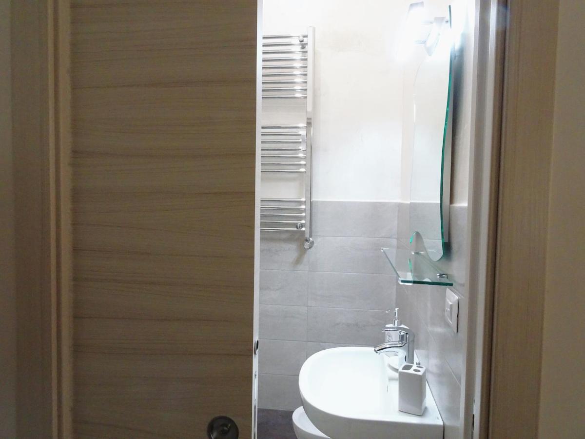 Bed & Breakfast A Capua Adiacente Al Duomo - Il Vicolo Екстериор снимка