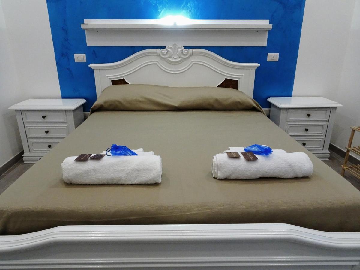 Bed & Breakfast A Capua Adiacente Al Duomo - Il Vicolo Екстериор снимка