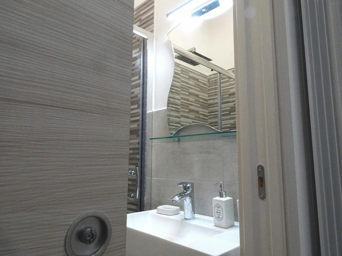 Bed & Breakfast A Capua Adiacente Al Duomo - Il Vicolo Екстериор снимка